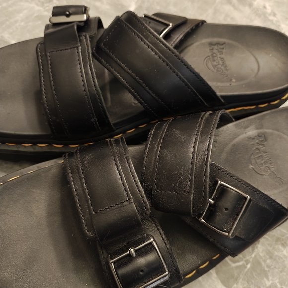 Dr. Martens Men’s Black Leather Buckle Slide Sandals - Picture 5 of 6